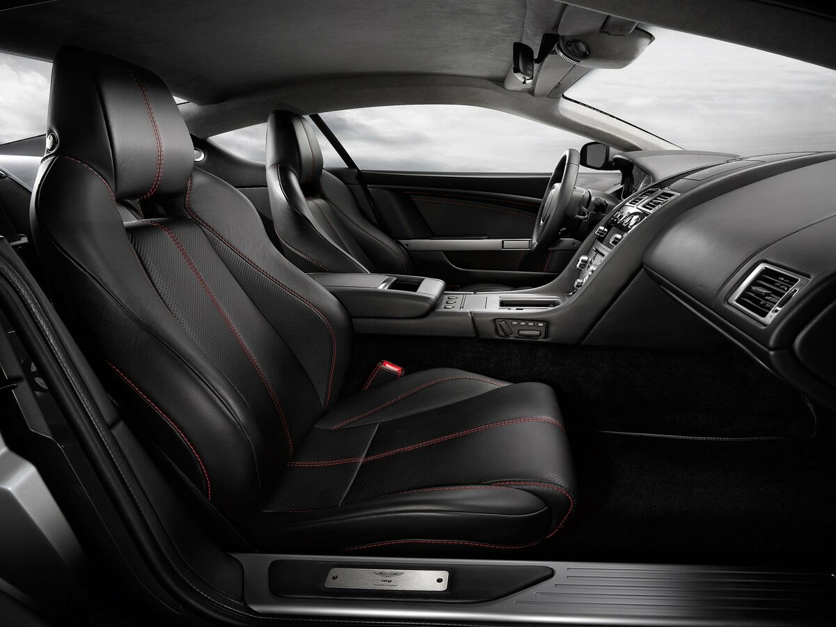 Aston Martin DB9 I Рестайлинг Купе — фото 5