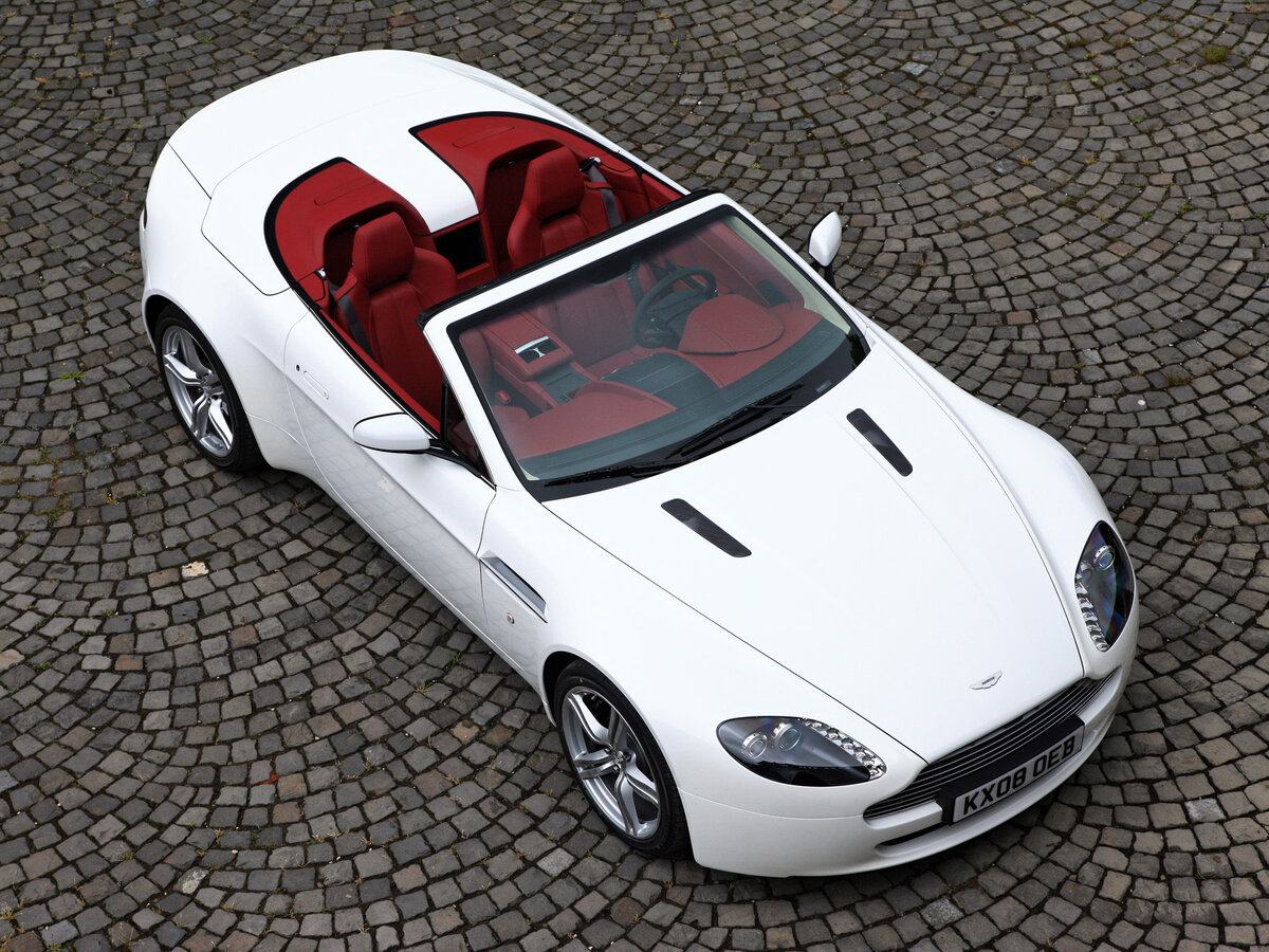 Aston Martin V8 Vantage III Рестайлинг Родстер — фото 7