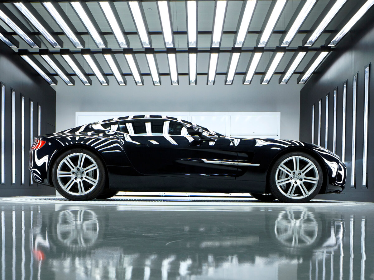 Aston Martin One-77 2009 – 2012 Купе — фото 3