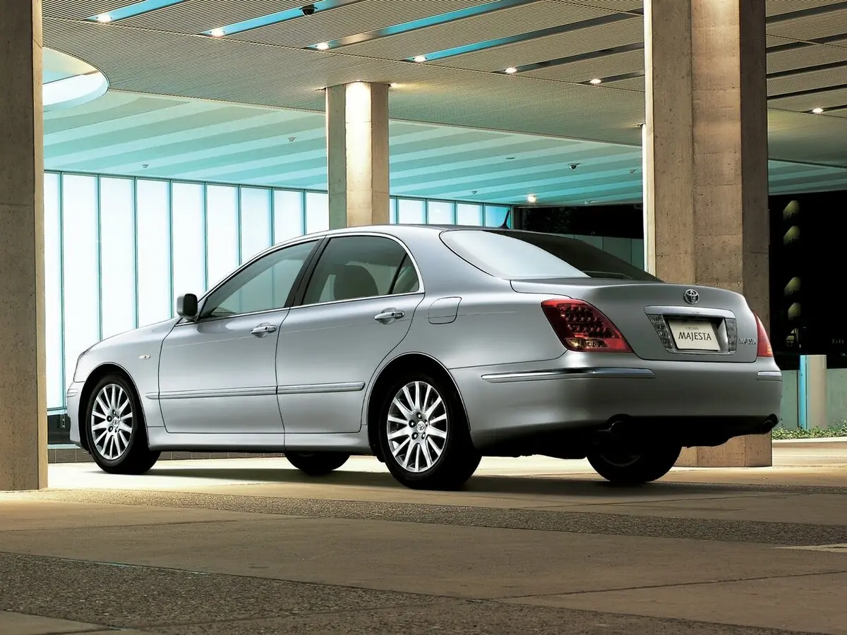 Toyota Crown Majesta IV (S180) Седан — фото 5