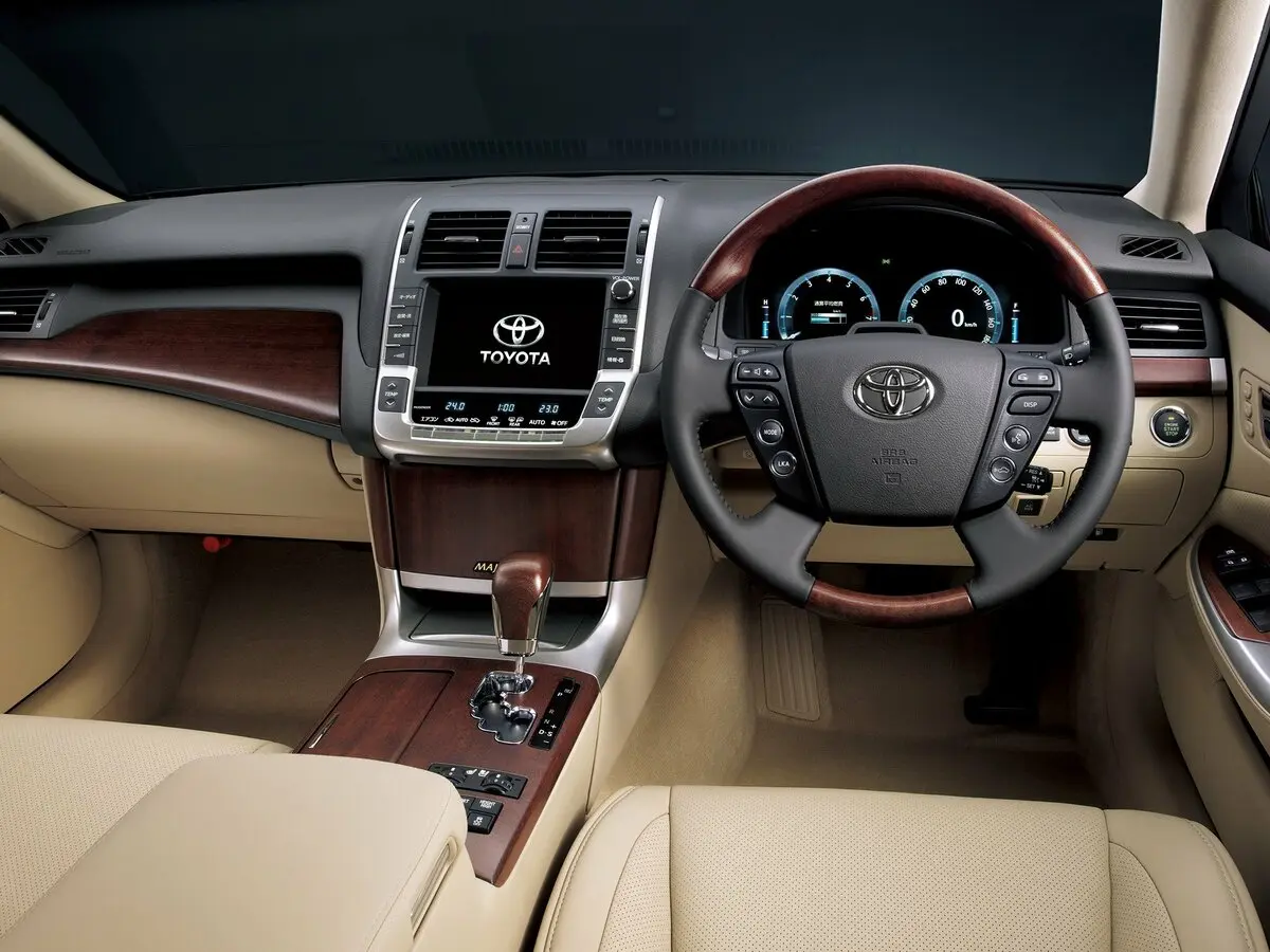 Toyota Crown Majesta V (S200) Седан — фото 5