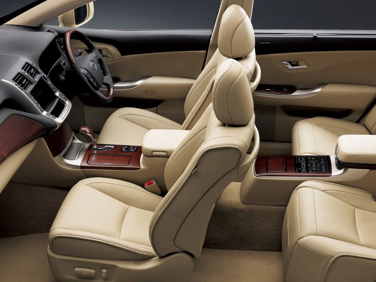 Toyota Crown Majesta V (S200) Седан — фото 6