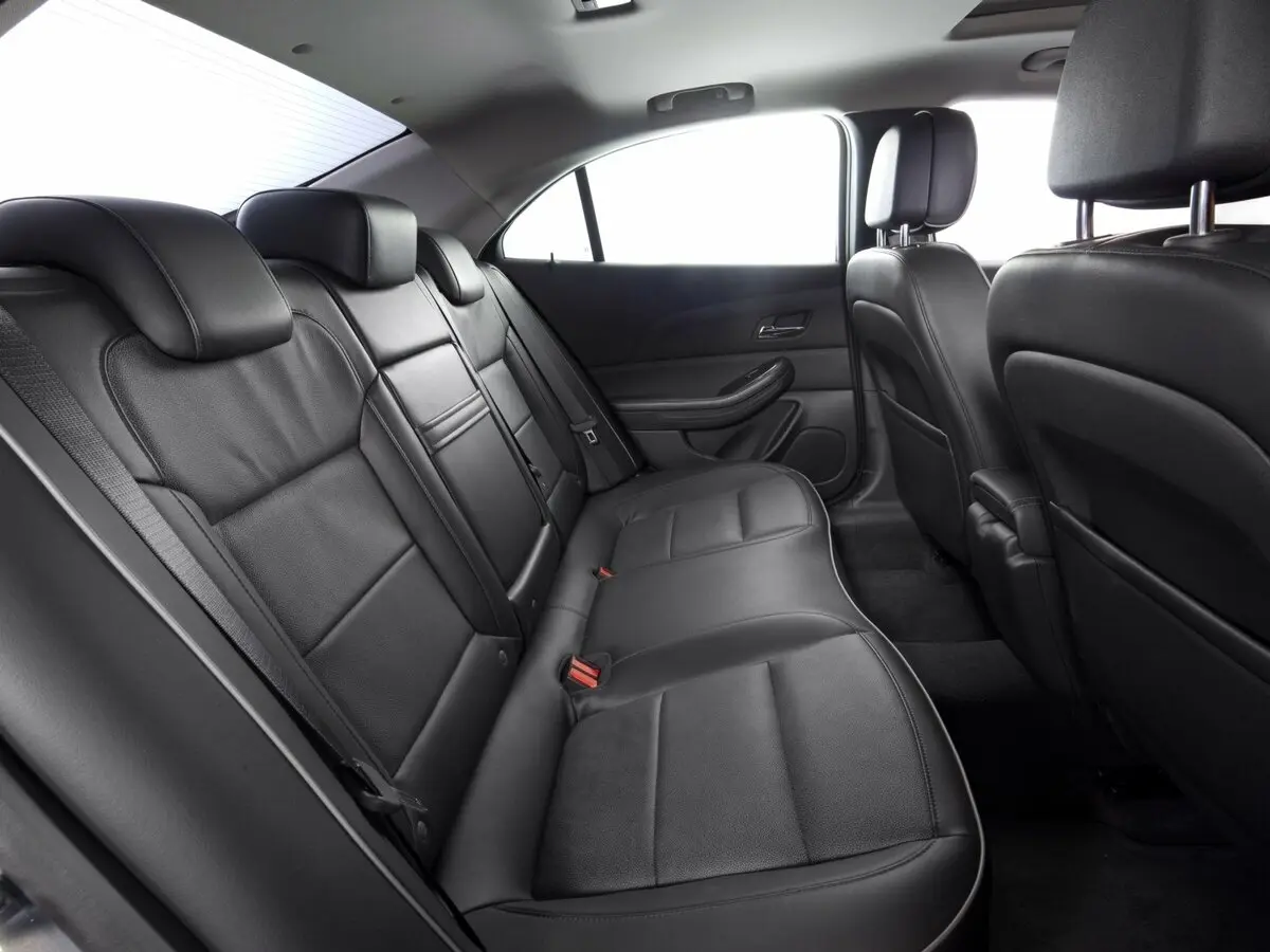 Chevrolet Malibu VIII Седан — сүрөт 11