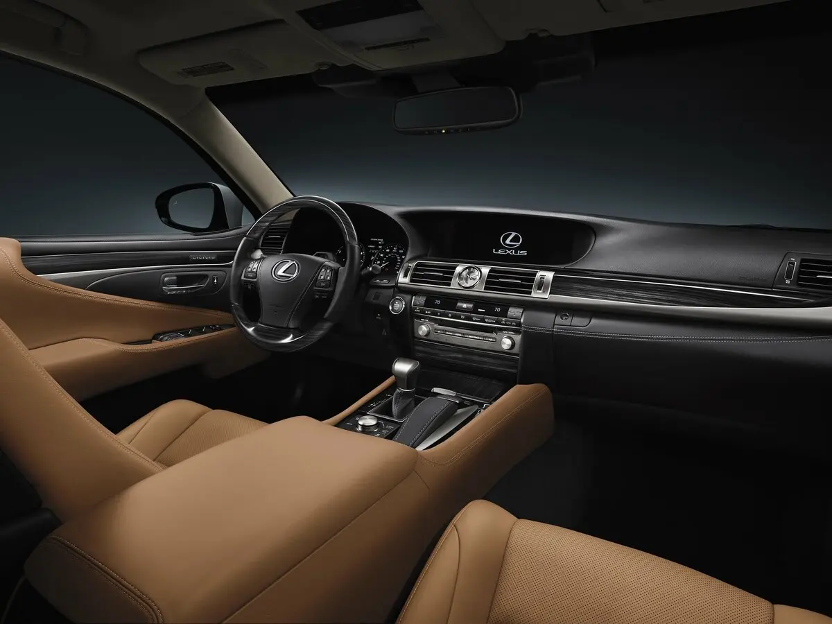 Lexus LS IV Рестайлинг 2 Седан — фото 6
