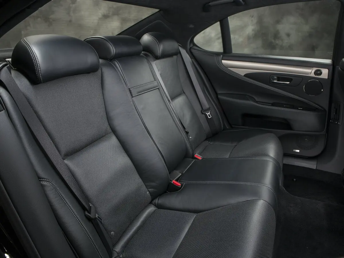 Lexus LS IV Рестайлинг 2 Седан — фото 10