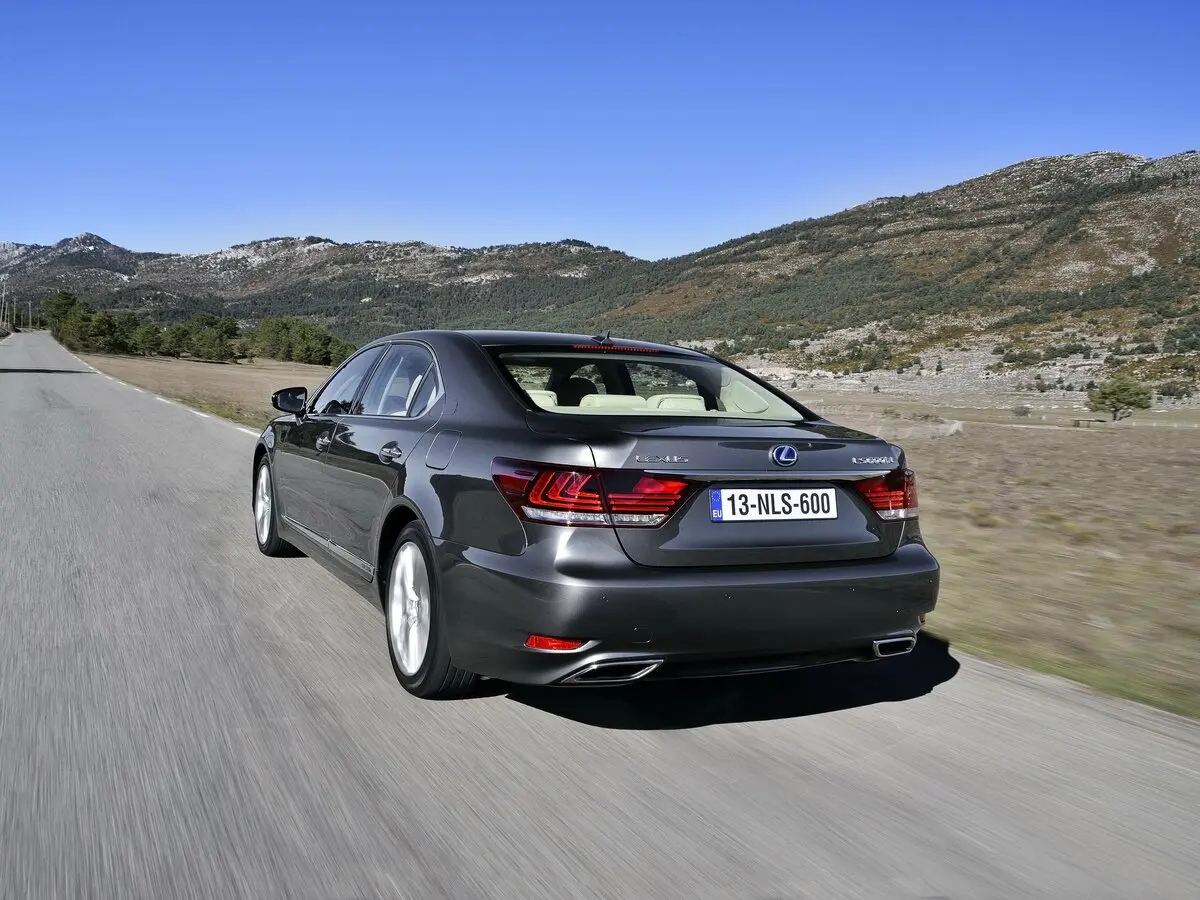 Lexus LS IV Рестайлинг 2 Седан Long — фото 4