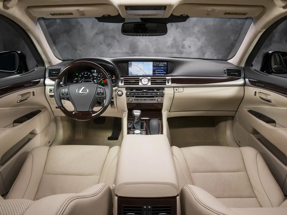 Lexus LS IV Рестайлинг 2 Седан Long — фото 6