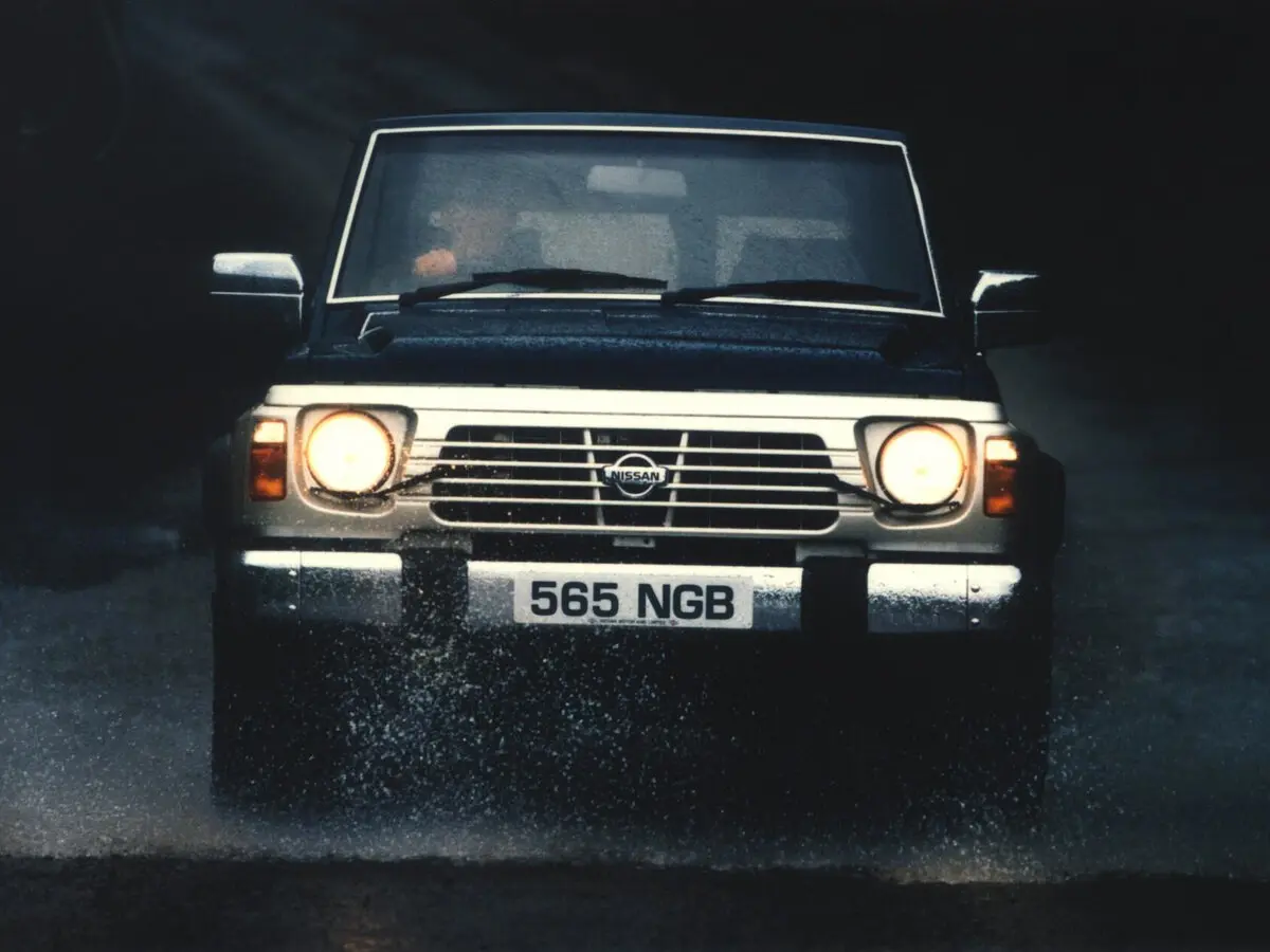 Nissan Patrol IV (Y60) Внедорожник 5 дв. — сүрөт 3
