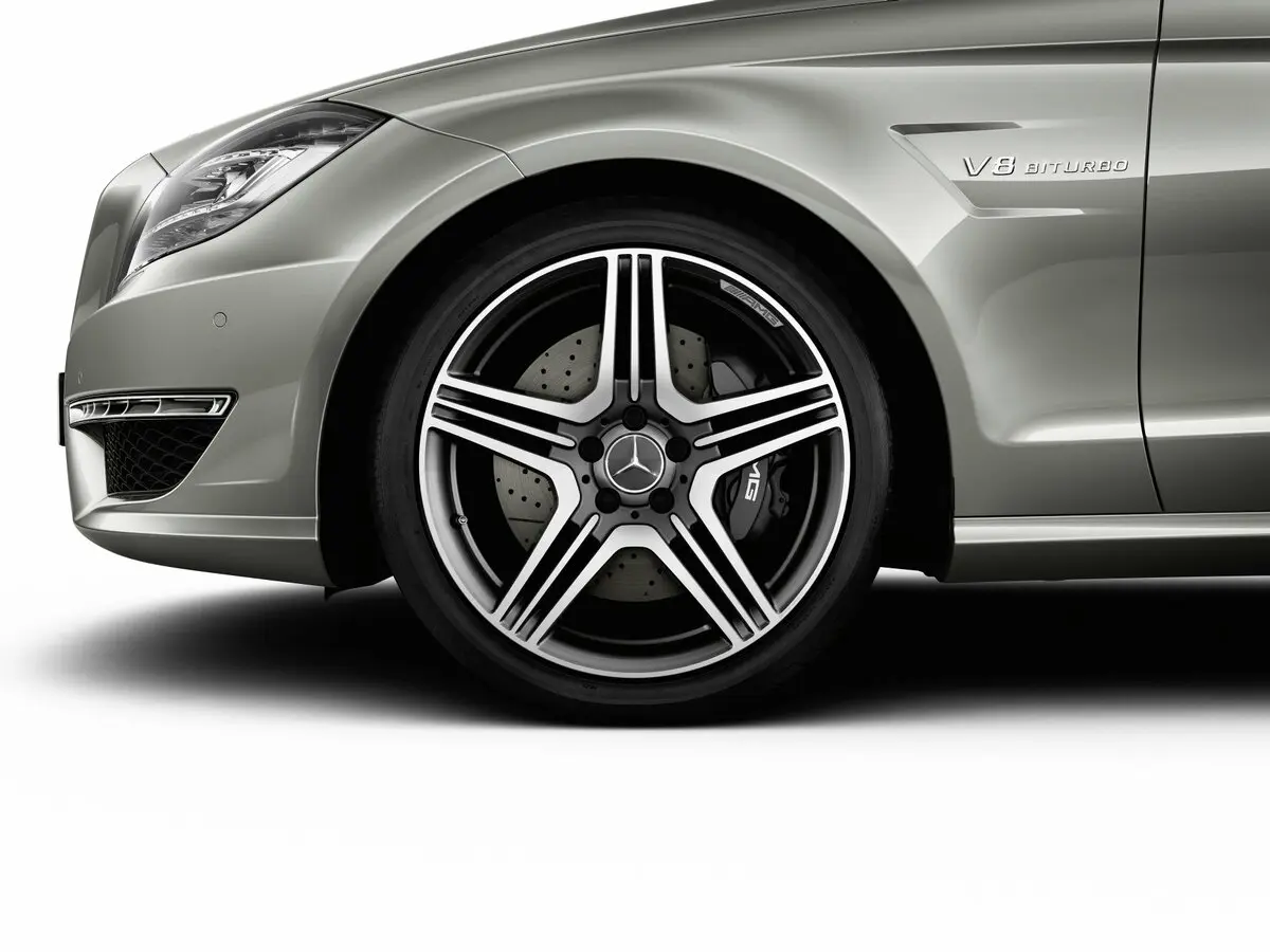 Mercedes-Benz CLS AMG II (W218) Седан — сүрөт 18
