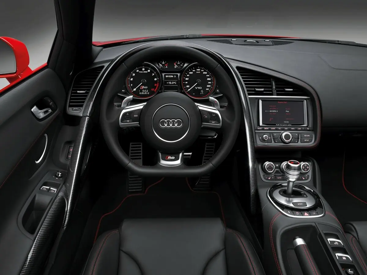 Audi R8 I (Typ 42) Рестайлинг Купе — сүрөт 6