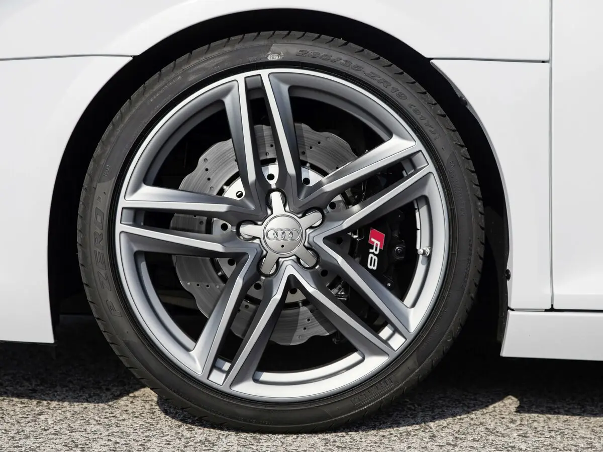 Audi R8 I (Typ 42) Рестайлинг Купе — сүрөт 16