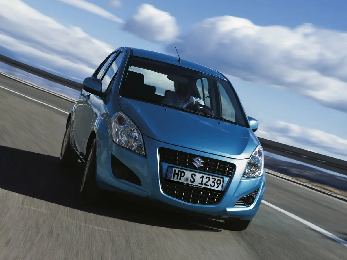 Suzuki Splash I Рестайлинг Хэтчбек 5 дв. — 照片 3