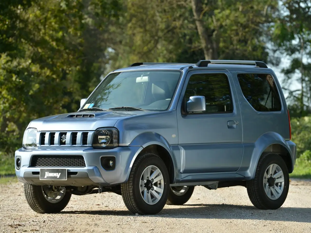 Suzuki Jimny III Рестайлинг 2 Внедорожник 3 дв.
