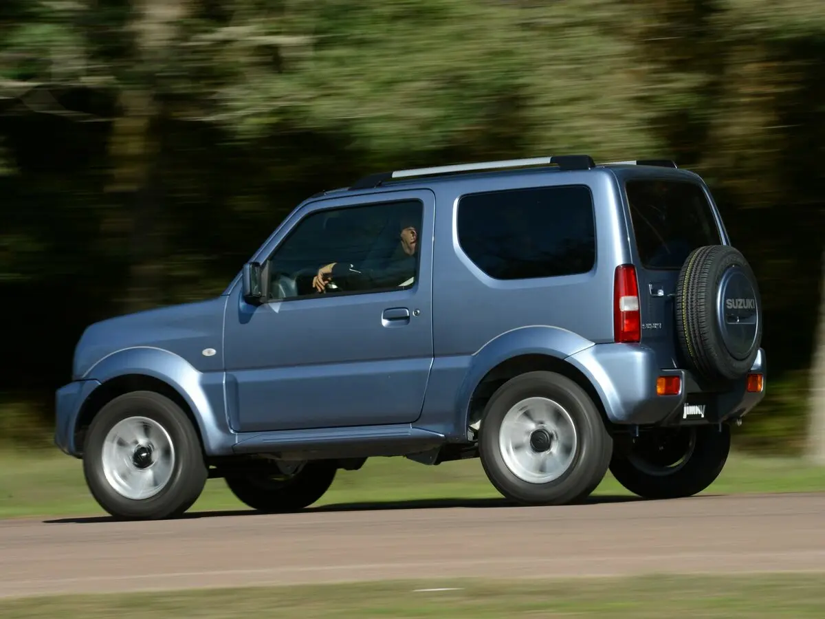 Suzuki Jimny III Рестайлинг 2 Внедорожник 3 дв. — фото 2