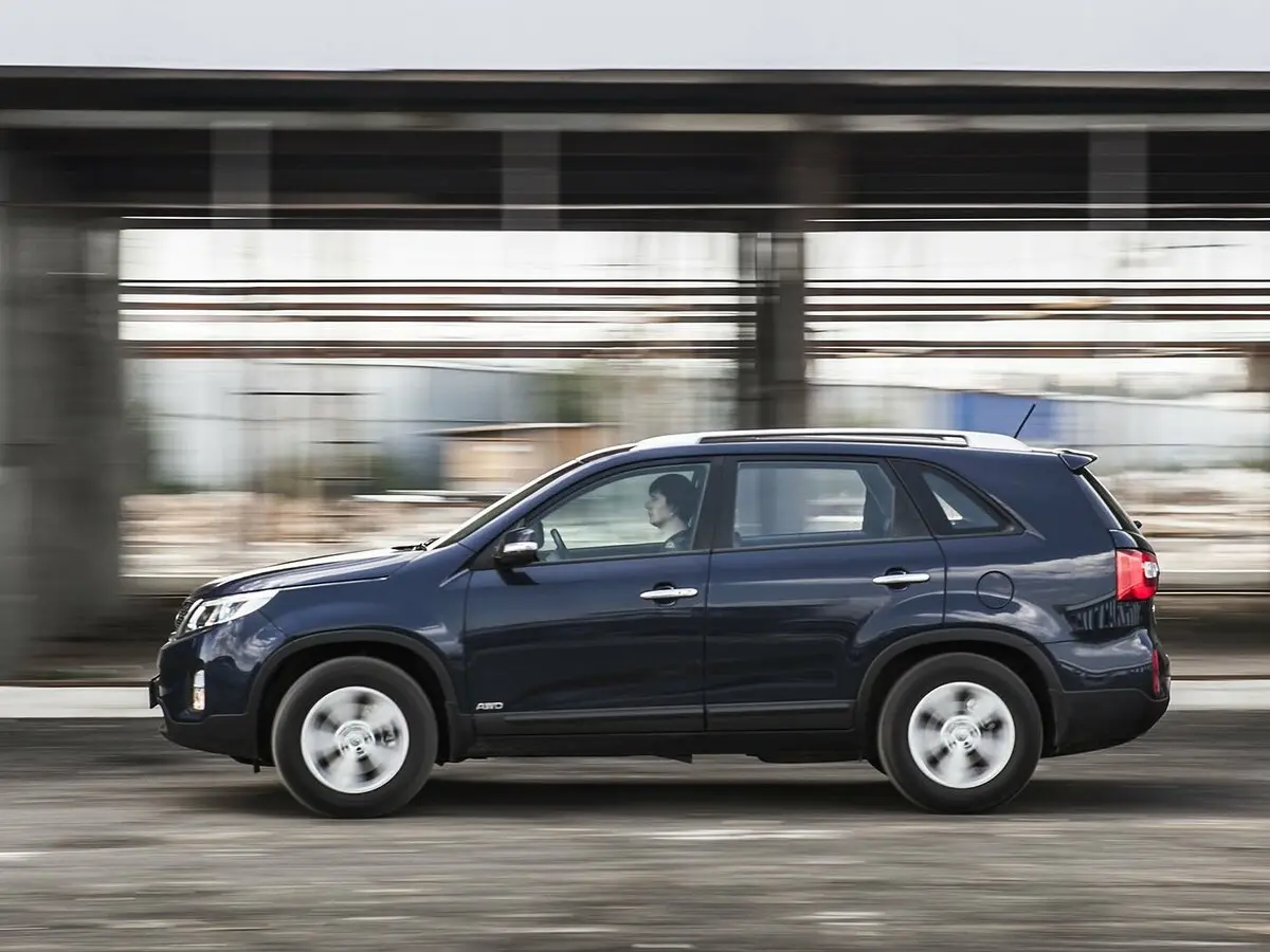 Kia Sorento II Рестайлинг Внедорожник 5 дв. — фото 18