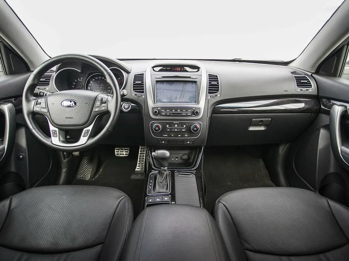 Kia Sorento II Рестайлинг Внедорожник 5 дв. — фото 22