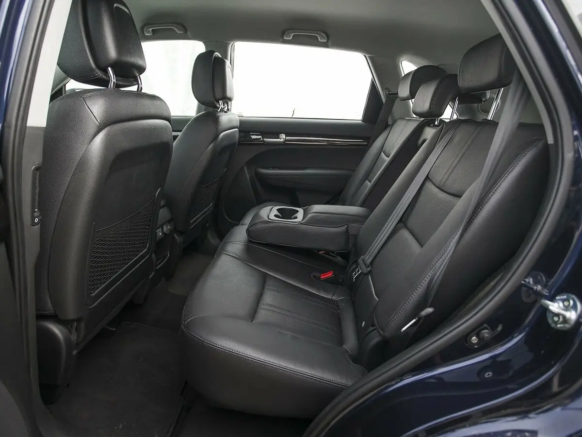 Kia Sorento II Рестайлинг Внедорожник 5 дв. — фото 26