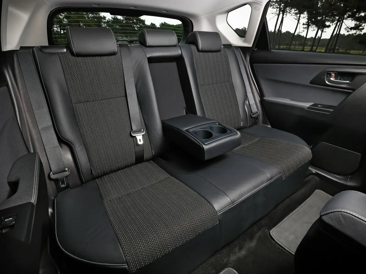 Toyota Auris II Хэтчбек 5 дв. — сүрөт 9