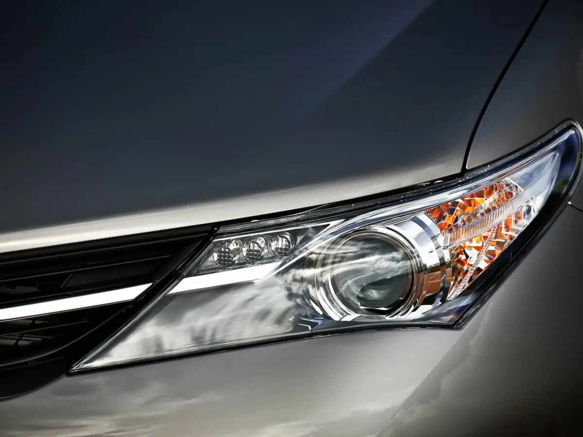 Toyota Auris II Хэтчбек 5 дв. — сүрөт 12