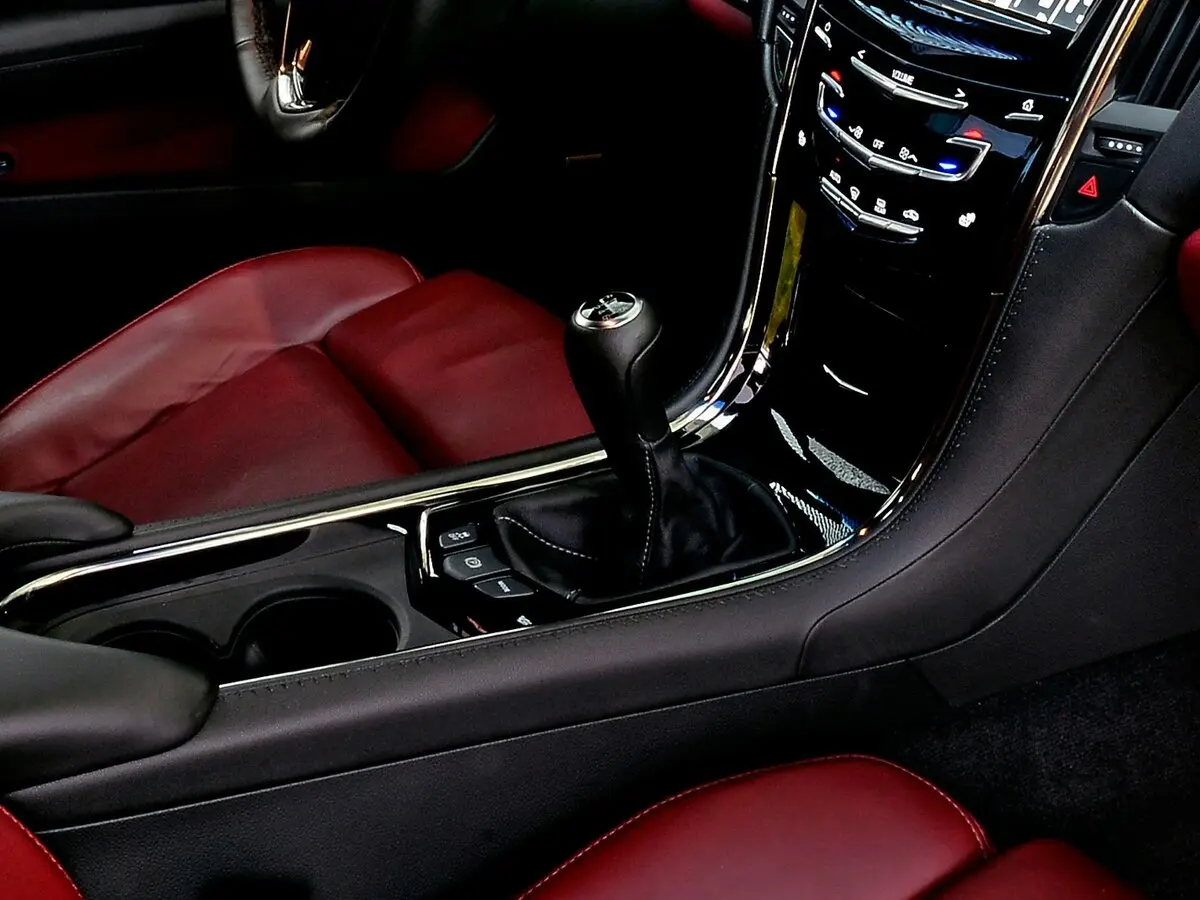 Cadillac ATS I Седан — сүрөт 10