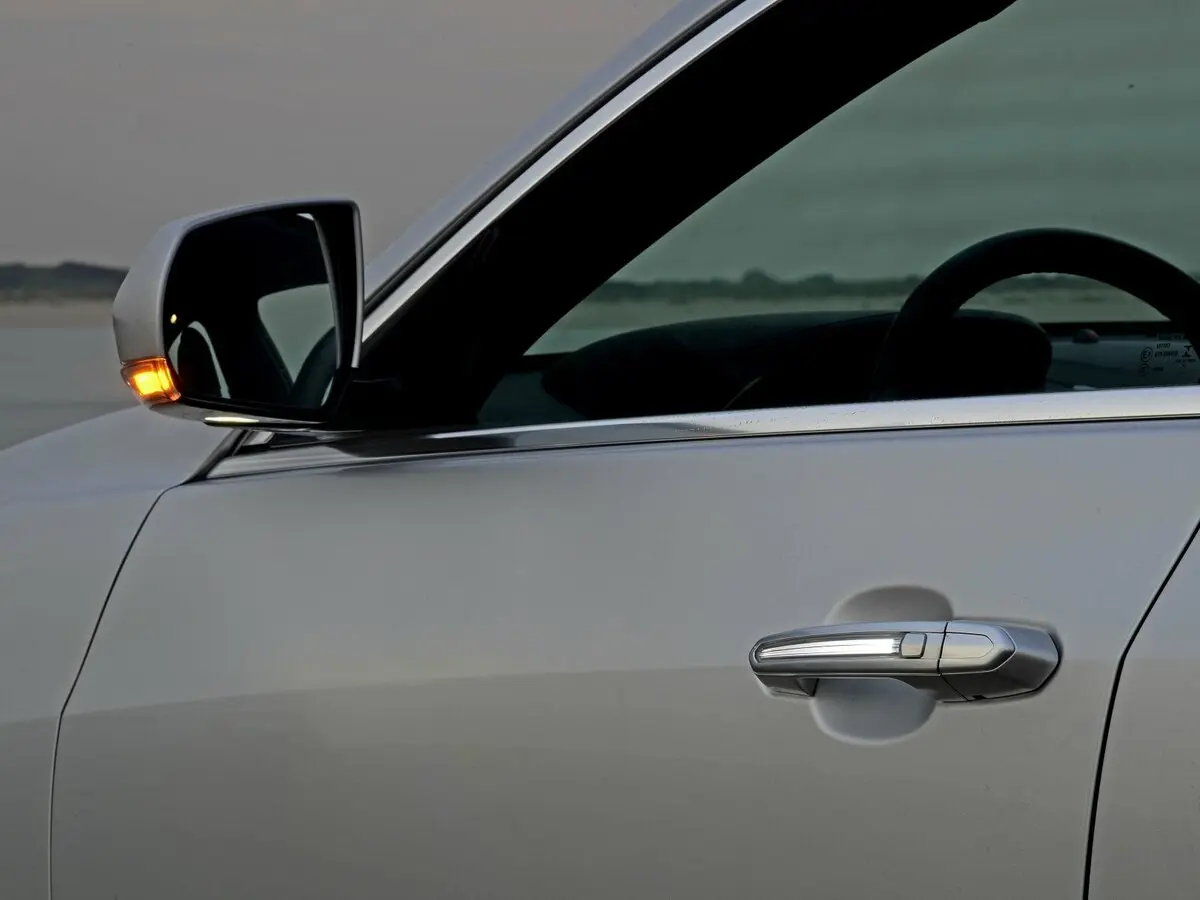 Cadillac ATS I Седан — сүрөт 12