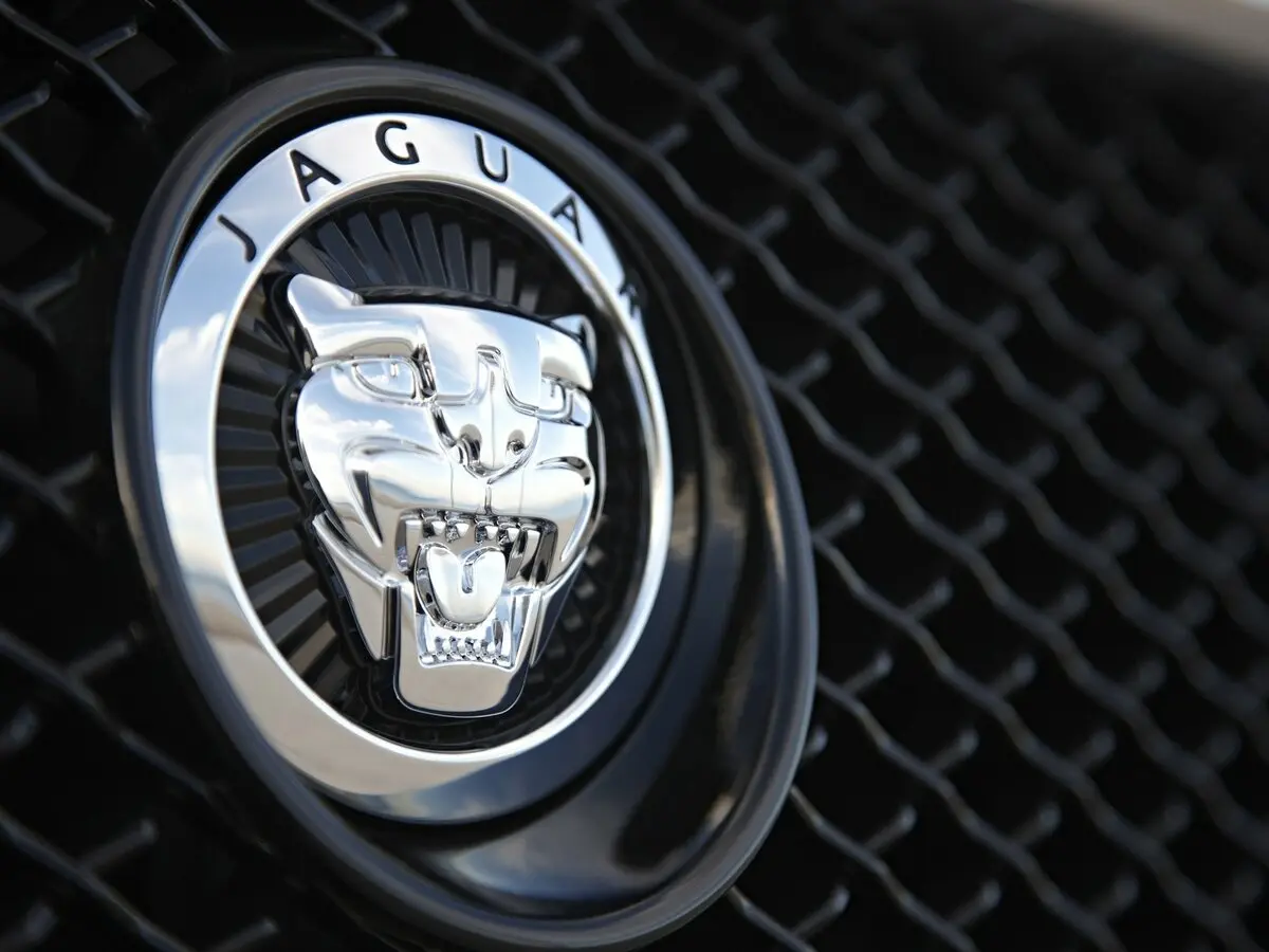 Jaguar XF I Рестайлинг Универсал 5 дв. — 照片 11