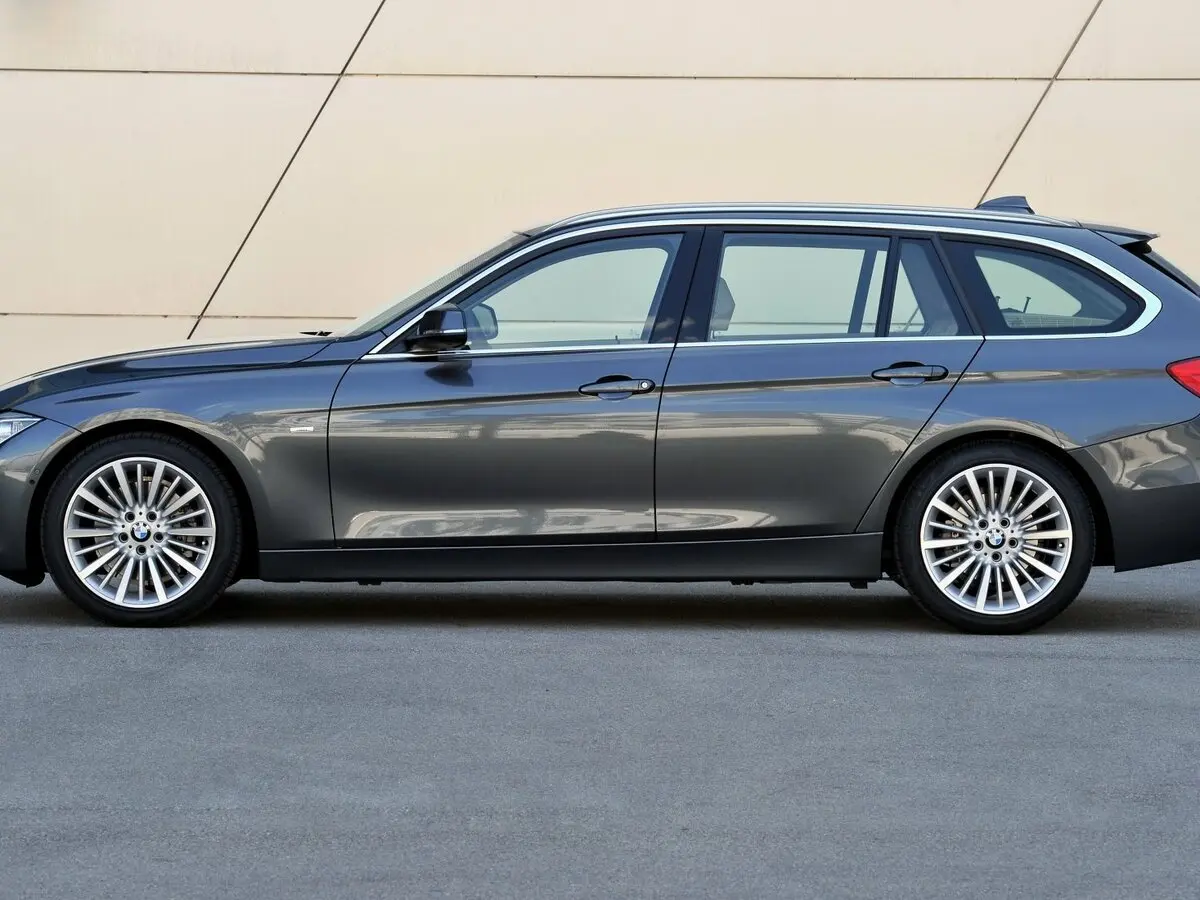 BMW 3 серии VI (F3x) Универсал 5 дв. — photo 2