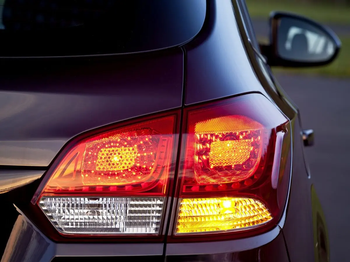 Chevrolet Cruze I Рестайлинг Универсал 5 дв. — сүрөт 11