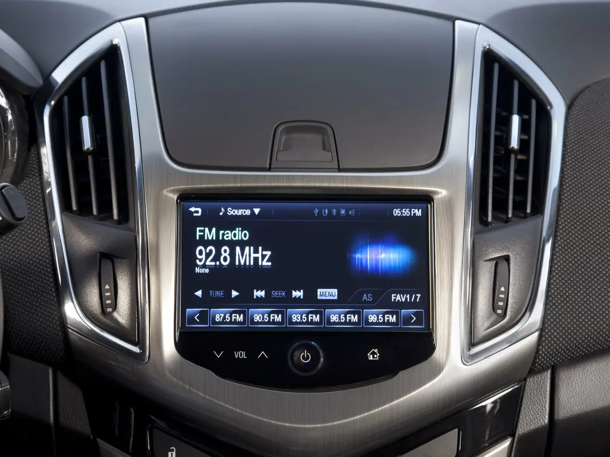 Chevrolet Cruze I Рестайлинг Седан — сүрөт 10