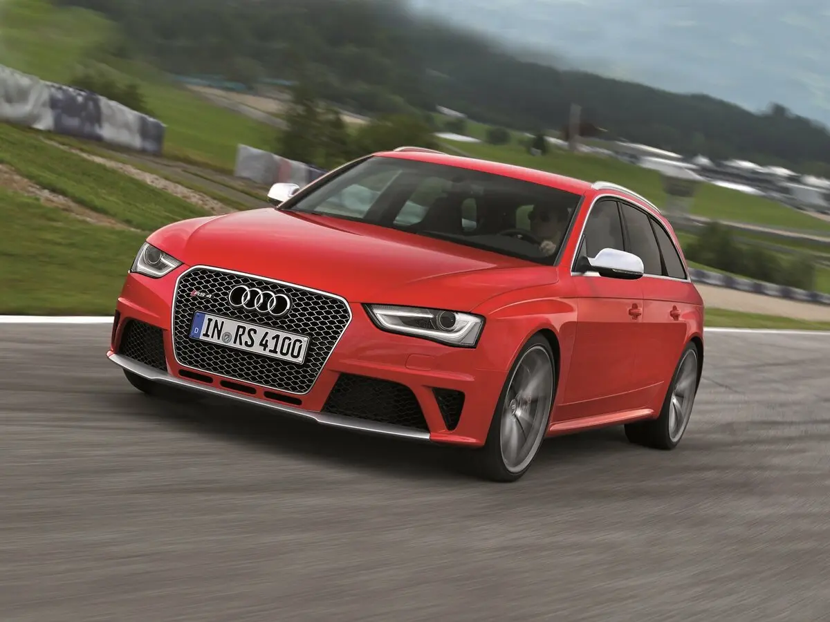 Audi RS 4 III (B8)