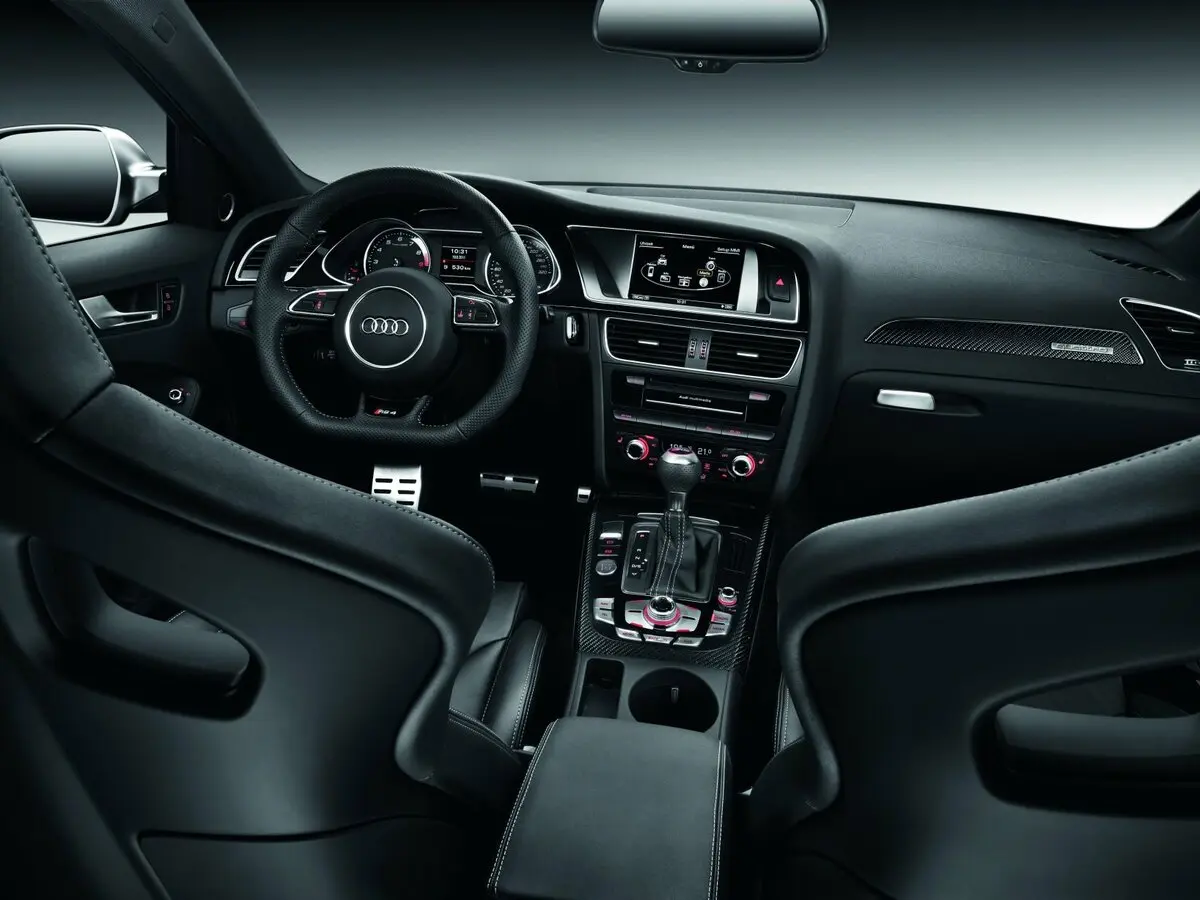 Audi RS 4 III (B8) Универсал 5 дв. — сүрөт 6