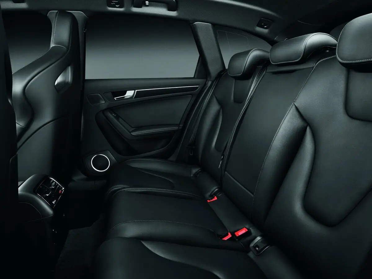 Audi RS 4 III (B8) Универсал 5 дв. — сүрөт 9