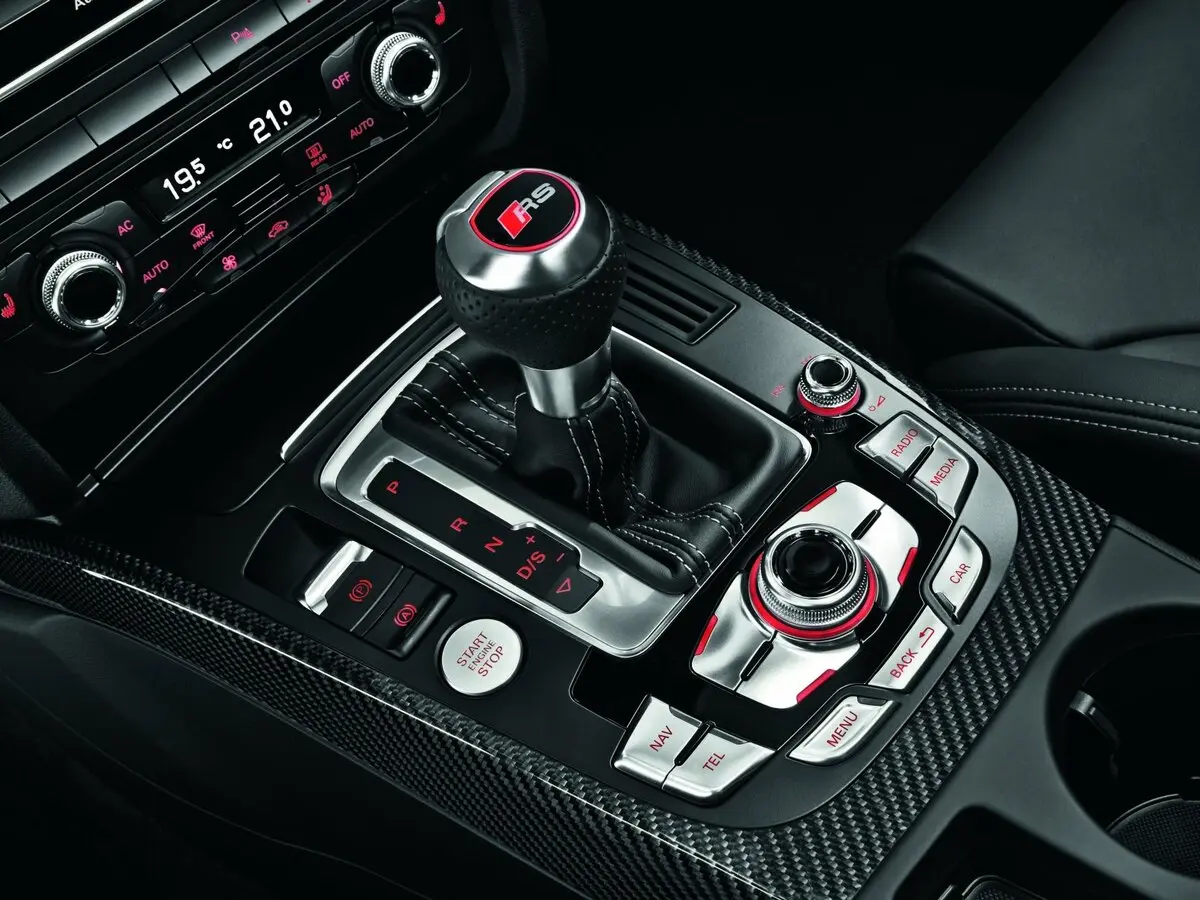 Audi RS 4 III (B8) Универсал 5 дв. — сүрөт 10