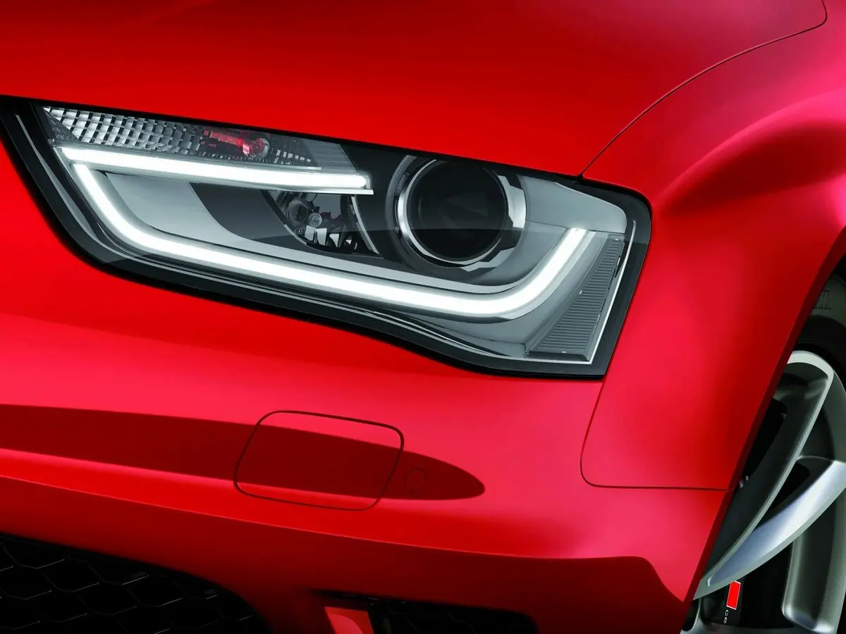Audi RS 4 III (B8) Универсал 5 дв. — сүрөт 13