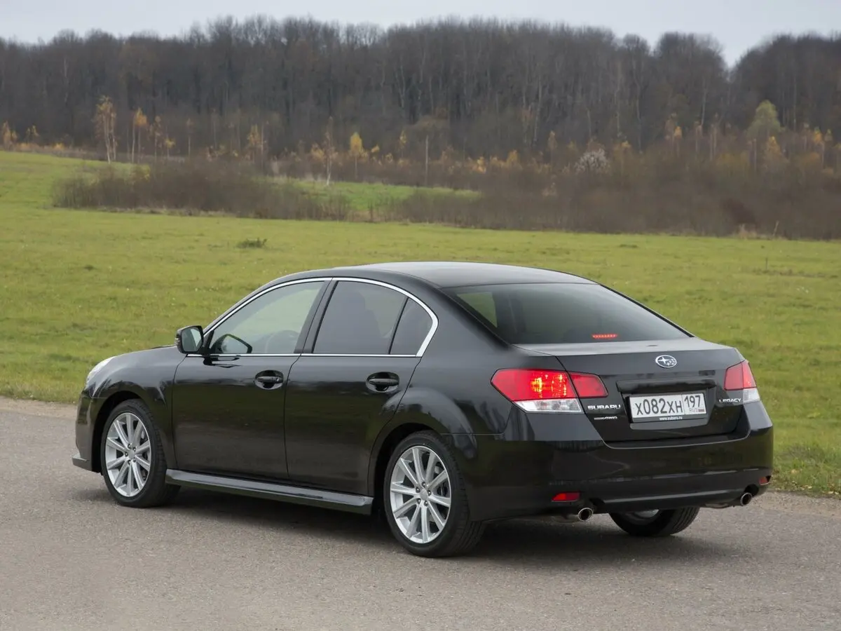 Subaru Legacy V Рестайлинг Седан — фото 5