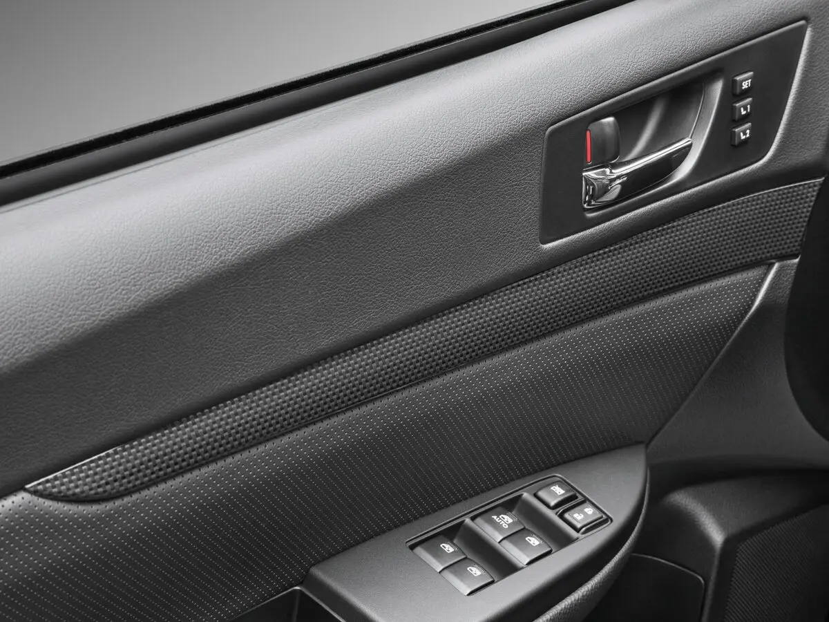 Subaru Legacy V Рестайлинг Седан — фото 10