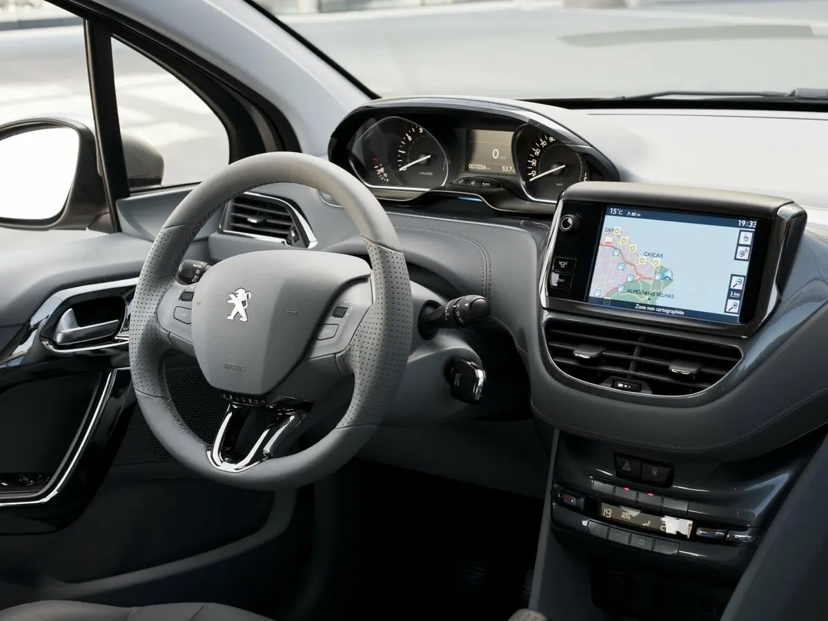 Peugeot 208 I Хэтчбек 5 дв. — сүрөт 7