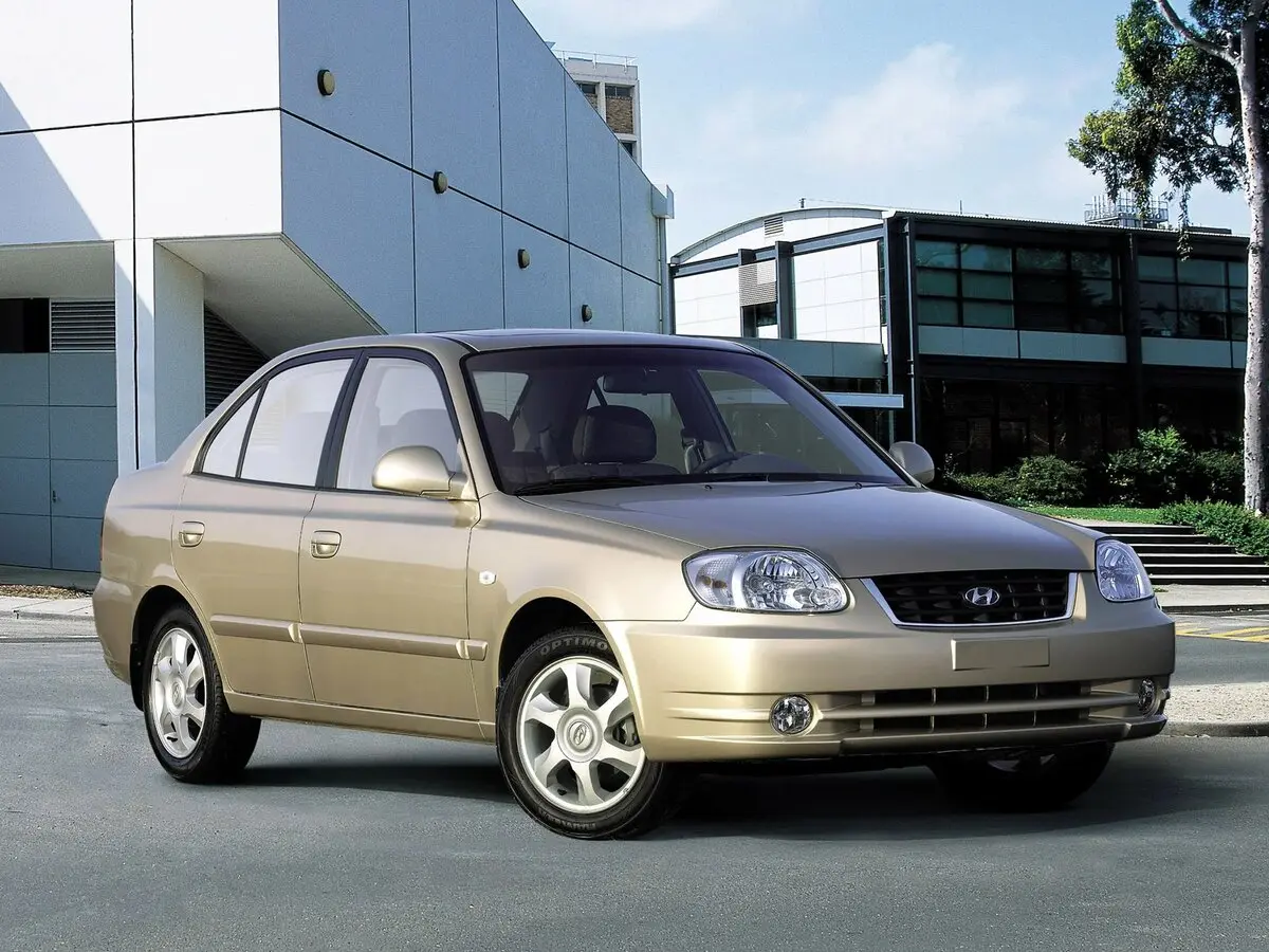 Hyundai Accent II Рестайлинг Седан — фото 2