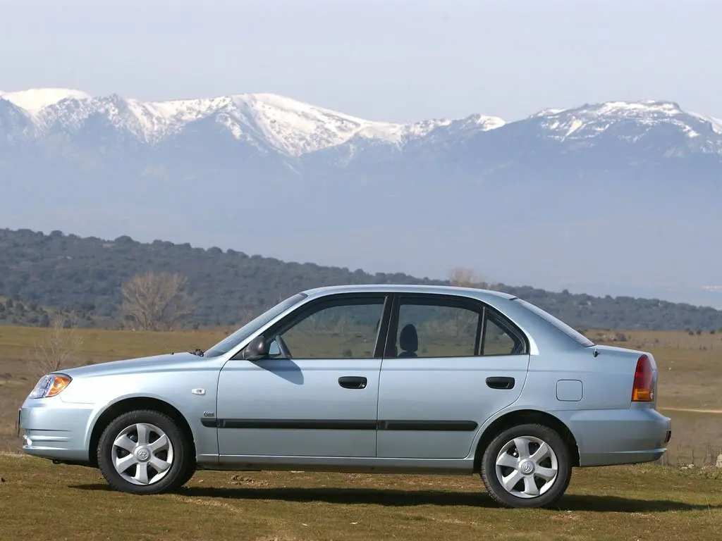 Hyundai Accent II Рестайлинг Седан — фото 3