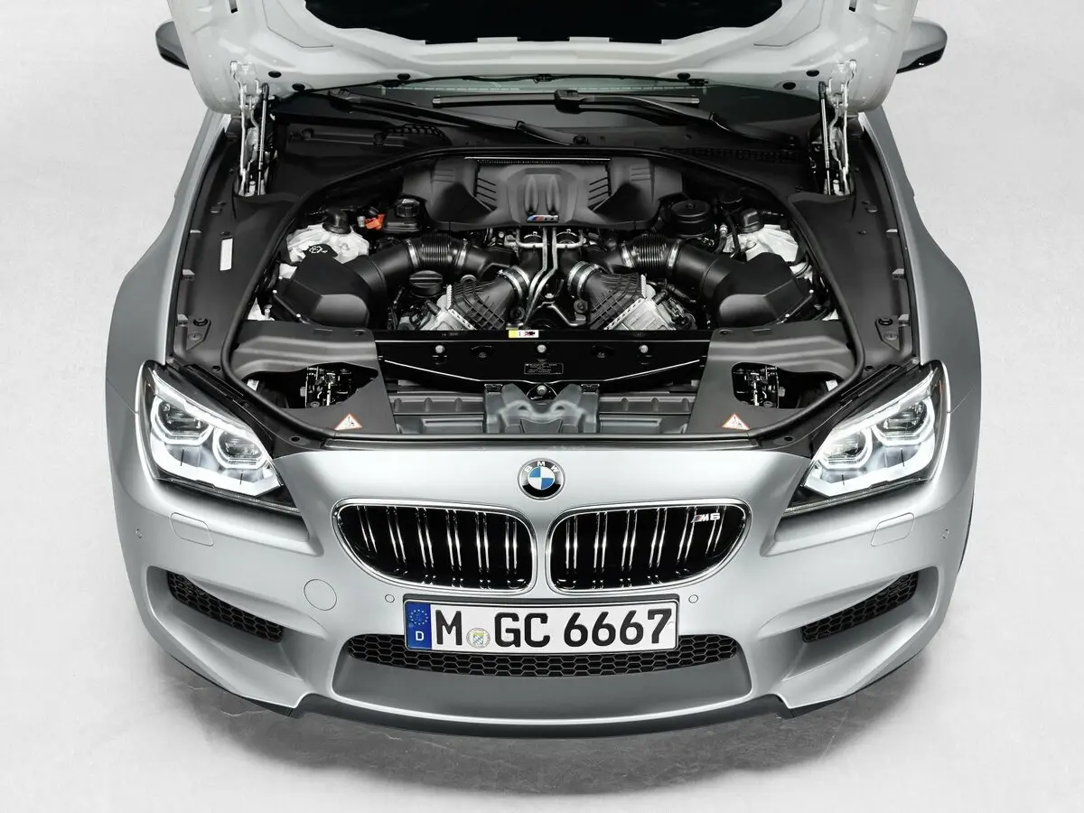 BMW M6 III (F06/F13/F12) Седан Gran Coupe — 照片 13