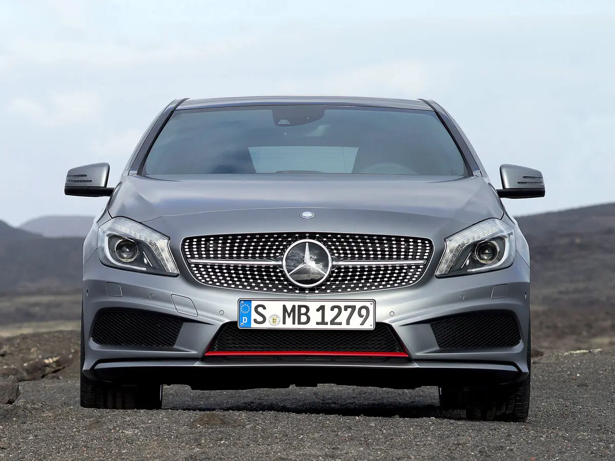 Mercedes-Benz A-Класс III (W176) Хэтчбек 5 дв. — photo 3