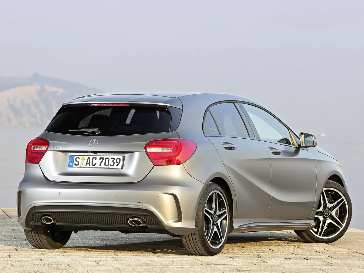Mercedes-Benz A-Класс III (W176) Хэтчбек 5 дв. — photo 5