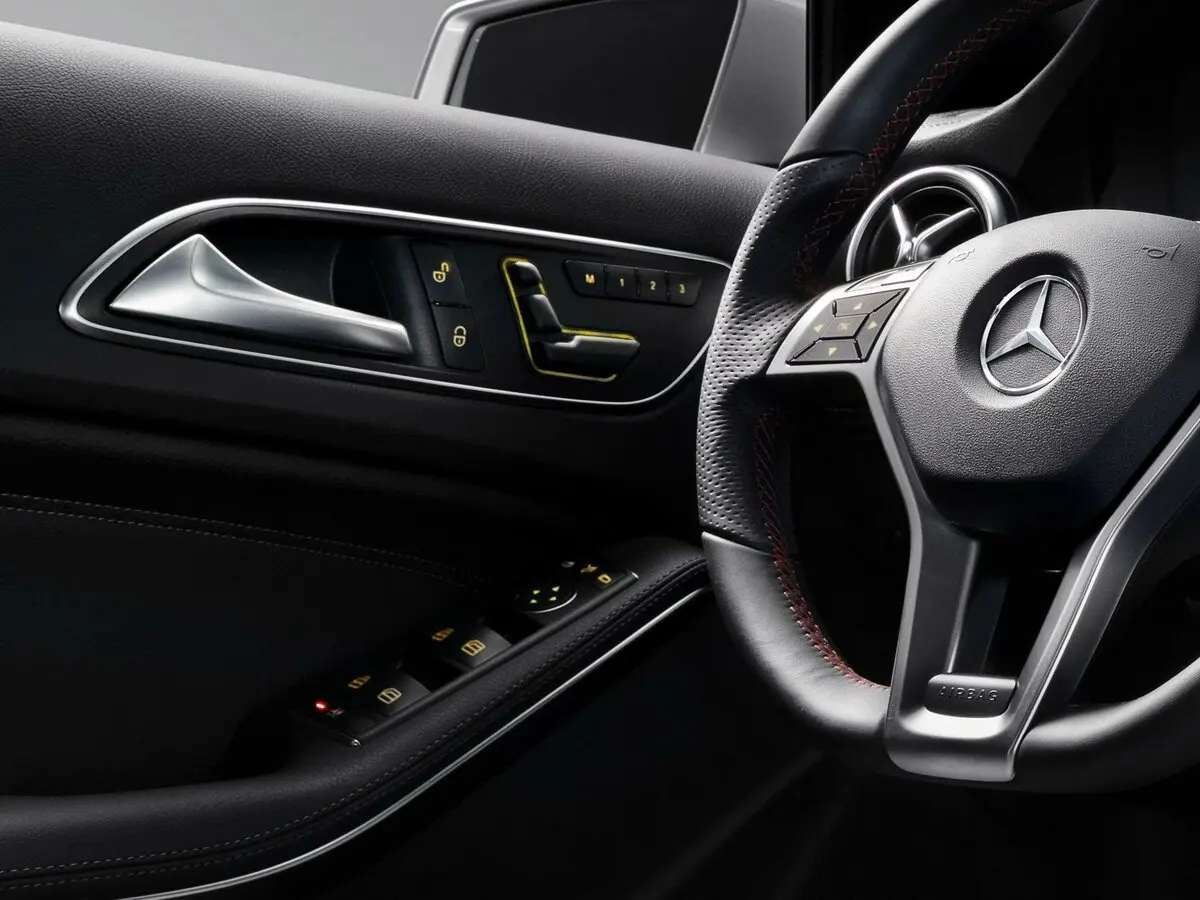 Mercedes-Benz A-Класс III (W176) Хэтчбек 5 дв. — photo 11