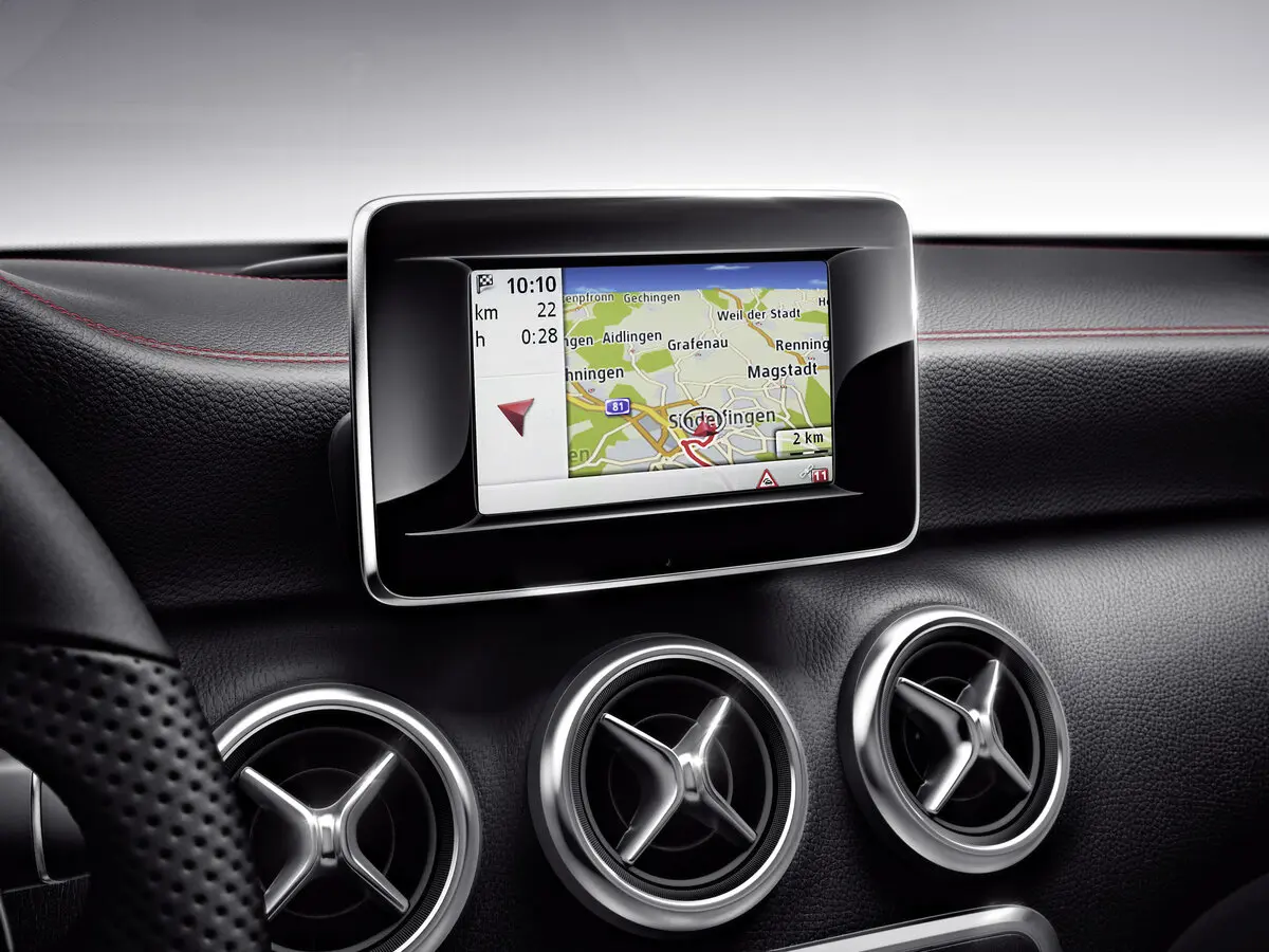 Mercedes-Benz A-Класс III (W176) Хэтчбек 5 дв. — photo 15