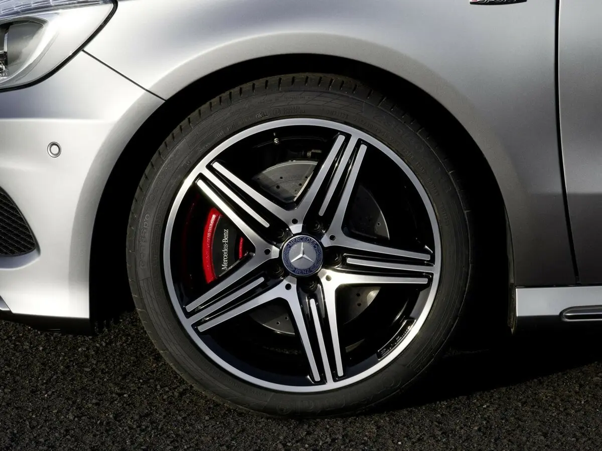 Mercedes-Benz A-Класс III (W176) Хэтчбек 5 дв. — photo 17