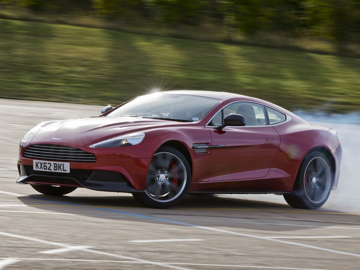 Aston Martin Vanquish II Купе