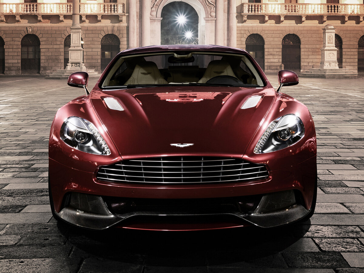 Aston Martin Vanquish II Купе — фото 3