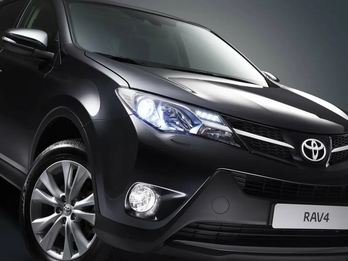Toyota RAV4 IV (XA40) Внедорожник 5 дв. — фото 12