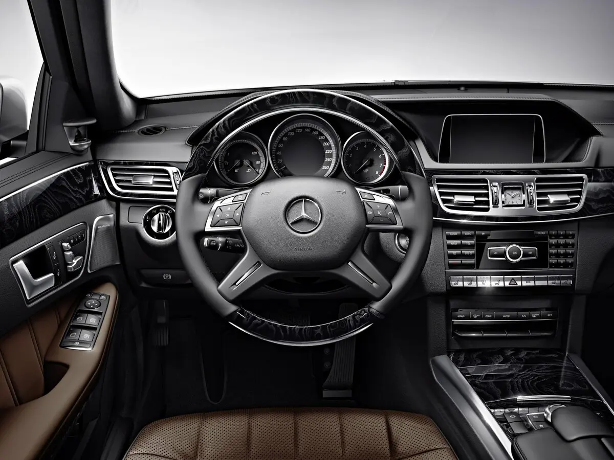 Mercedes-Benz E-Класс IV (W212, S212, C207) Рестайлинг Универсал 5 дв. — фото 10