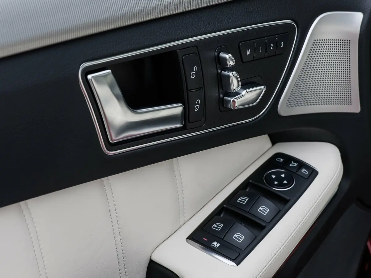 Mercedes-Benz E-Класс IV (W212, S212, C207) Рестайлинг Универсал 5 дв. — фото 11